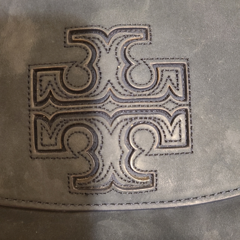 Tory Burch frindge crossbody bag - Picture 7 of 10